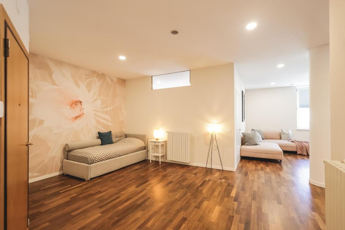 サンマリノ Camelialoft Bed & Breakfast エクステリア 写真